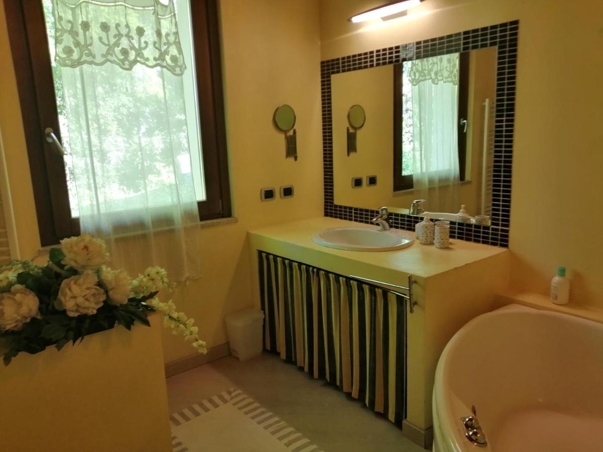 B&B Campovolo モンツァンバーノ エクステリア 写真